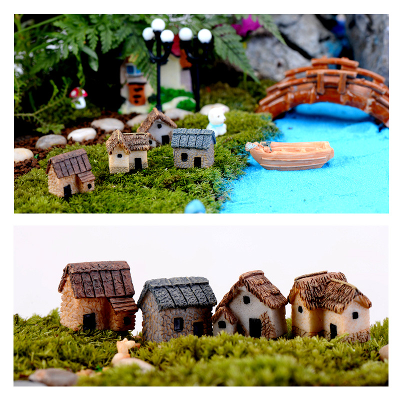 Miniature de maison en résine, - Tech House Accessories avis et prix